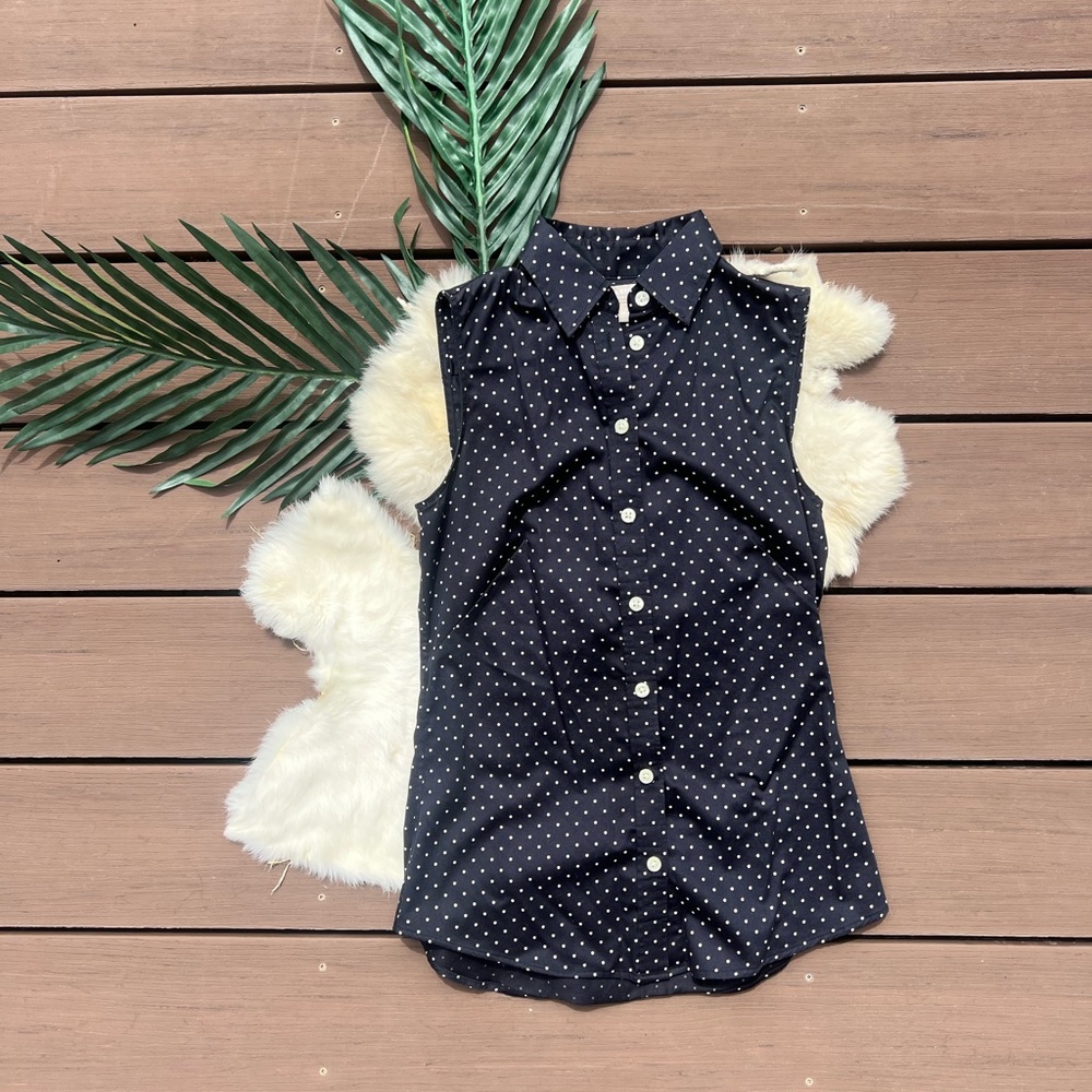 Banana Republic button up collard blouse